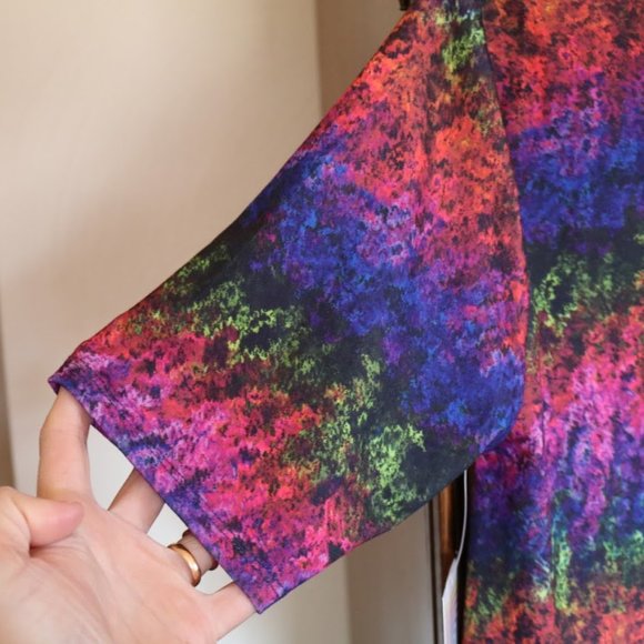 LuLaRoe Perfect Tee NWT! - Multicolor, Size XS - Picture 8 of 15